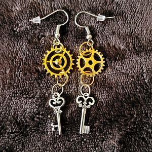 A Set of Keys Earrings Pair